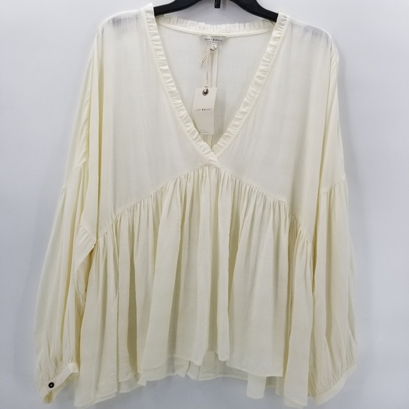 Lucky Brand Tops - Lucky Brand peasant top